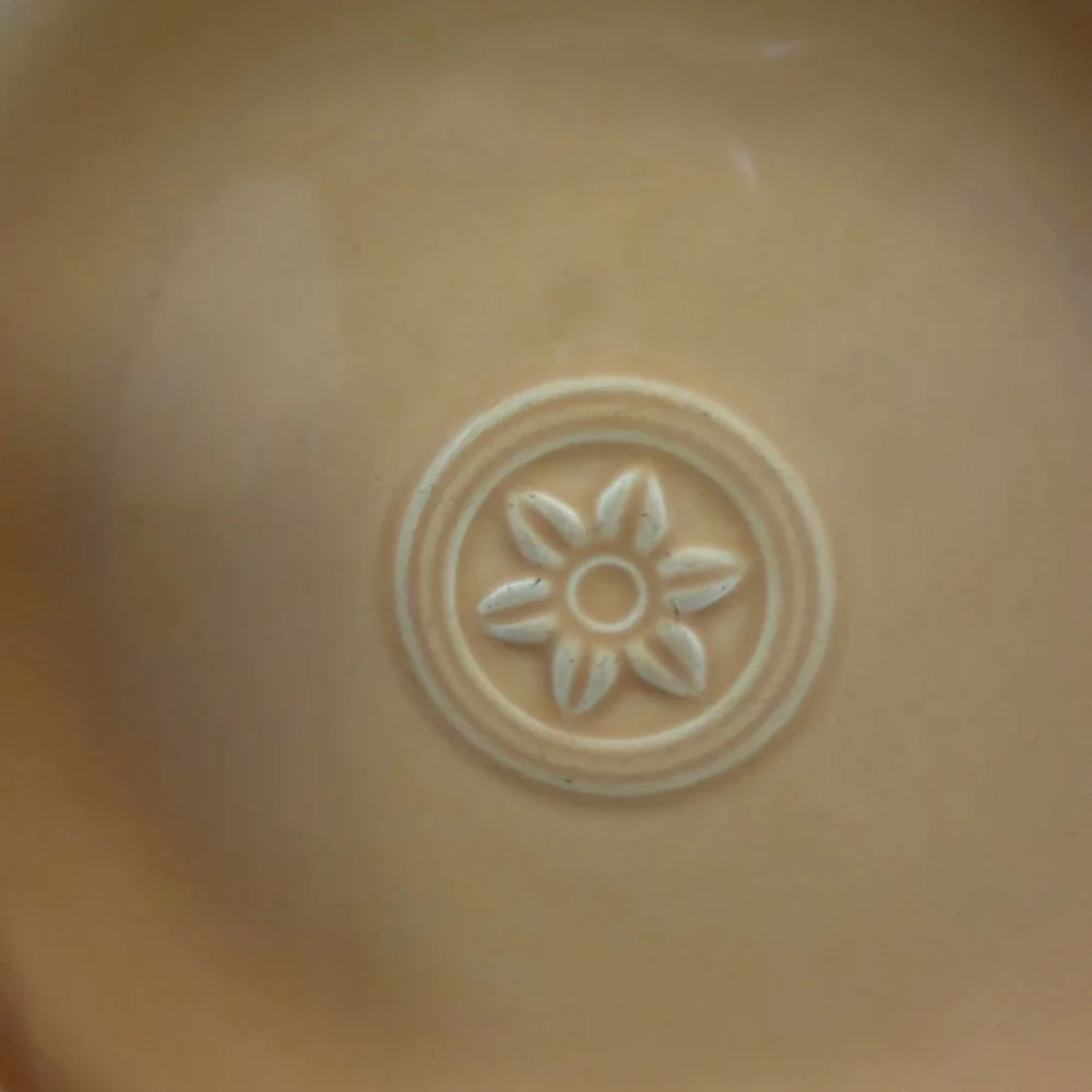 Oneida Petals Marigold Salad Plates Set of 6 Yellow Flower Ceramic 8
